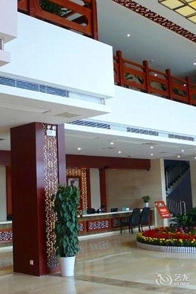 Jishou Heyi Hotel Fenghuang Εξωτερικό φωτογραφία