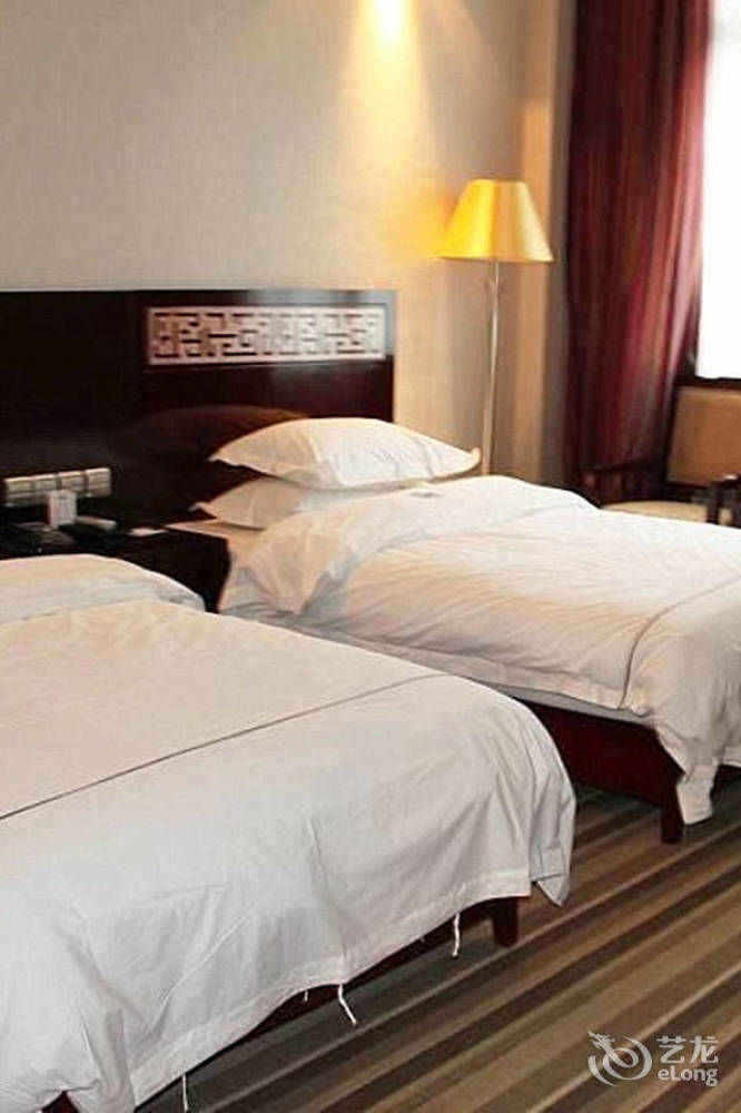 Jishou Heyi Hotel Fenghuang Εξωτερικό φωτογραφία